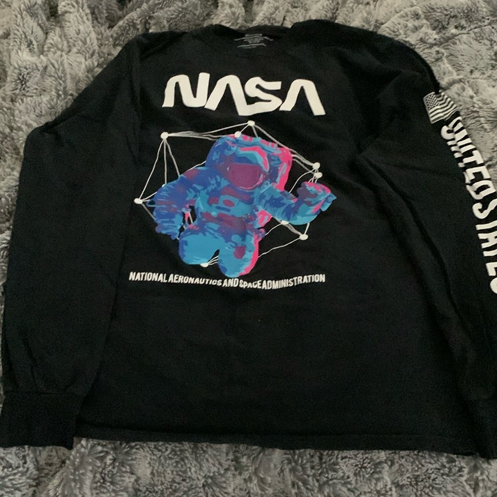 NASA Tee Mens SzM black neon graphic - Picture 1 of 4